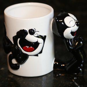Pre-Owned Felix The Cat Clay Art Mug 1997